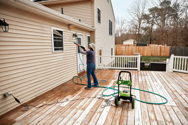 Best Commercial Building Pressure Washing  in Muscatine, IA