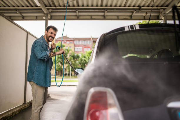 Best Commercial Building Pressure Washing  in Muscatine, IA